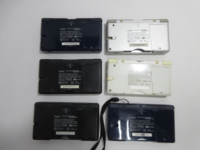 s22230-ty 【送料950円】ジャンク★計12台 Nintendo GBカラー×2、DSLite×6、DSi×2、3DS×1、NEW3DS×1 [035-240408]の画像3