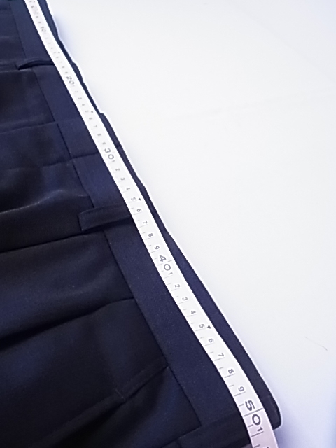 メンズ スーツ イタリア Linea Pitti リネア ピッティ 大きいサイズ キングサイズ ３L ウエスト100cm以上 グレー系 上質 生地 仕立て_ウエスト平置き