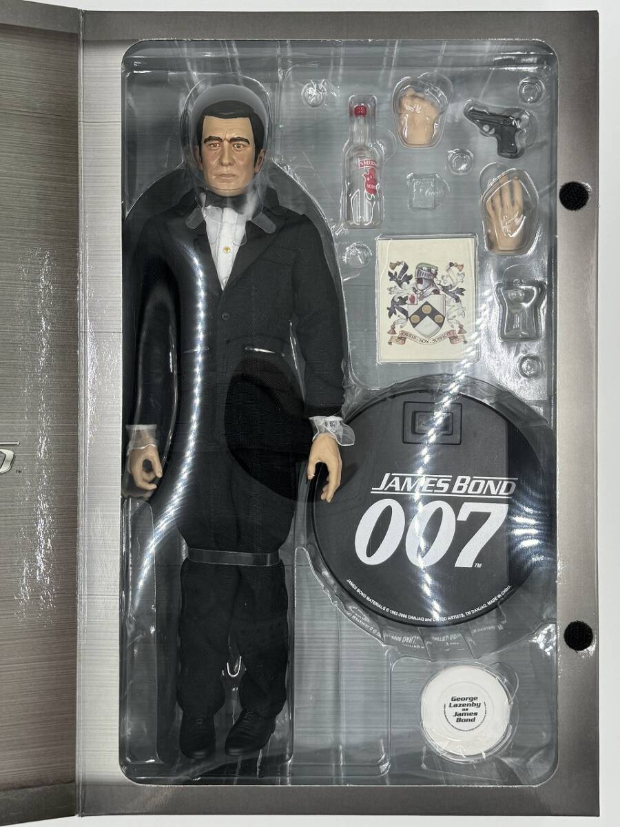 サイドショウ・トイ 007/ジェームズ・ボンド レガシーコレクション ジョージ・レーゼンビー Legacy Collection 1/6 フィギュア の画像4