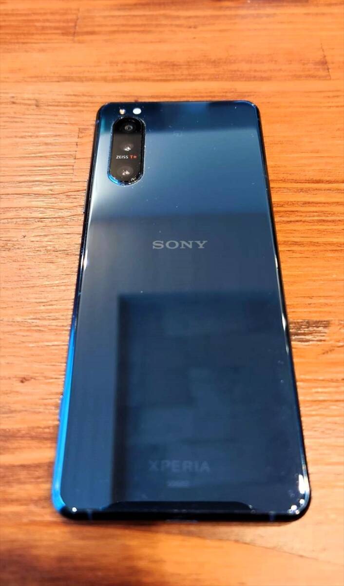 【新品ケース付き】SONY Xperia 5 II SOG02 ブルー_画像2