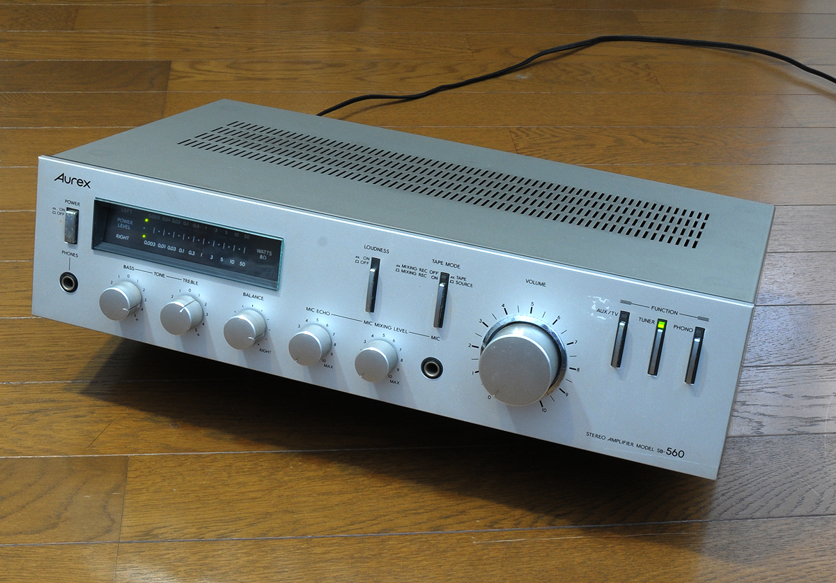 東芝Aurex ステレオアンプ SB-560 動作確認済み_画像1