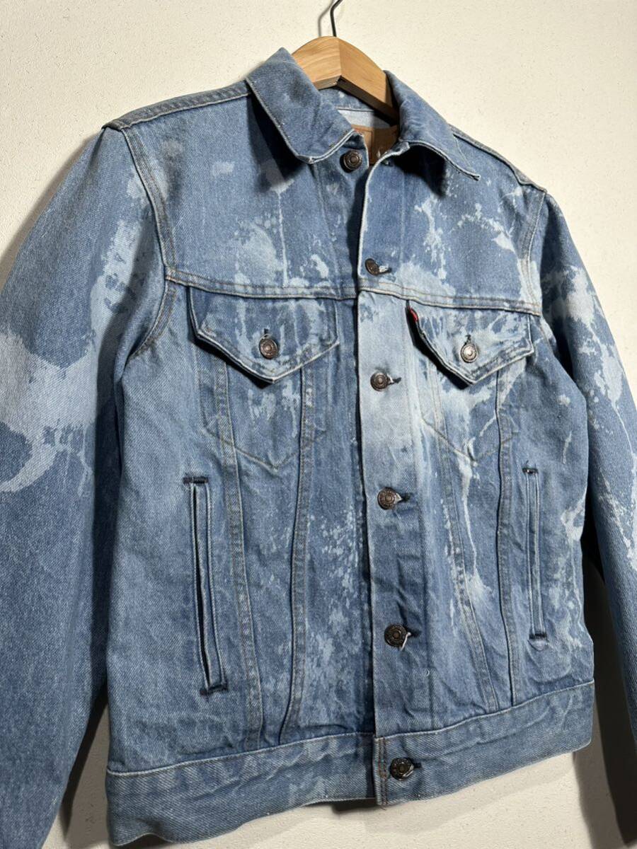 80s vintage Levi’s 70506-0216 denim jacket ヴィンテージ リーバイス デニムジャケット USA製 ブリーチ加工の画像3