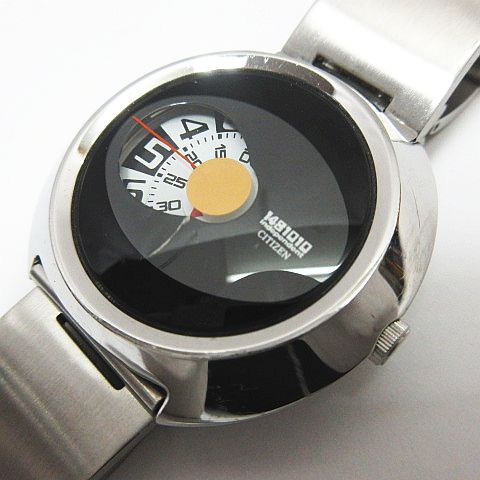 電池交換済み CITIZEN シチズン 6038-L16274 インディペンデント クオーツ 純正ベルト ブラック×シルバー メンズ腕時計 現状品 中古の画像1