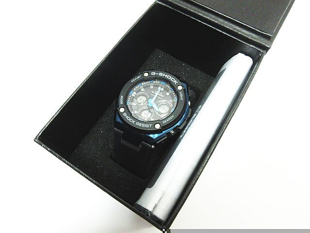 良品 CASIO カシオ G-SHOCK ジーショック メンズ腕時計 GST-W300G-1A2JF アナデジ 電波 タフソーラー ブラック×ブルー 箱付きの画像10