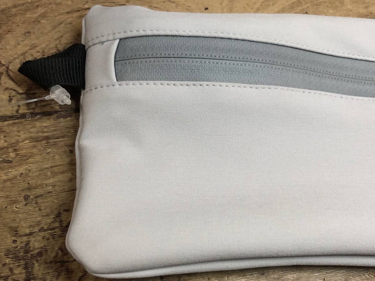 HU709verosiovelocio Zip wallet gray 