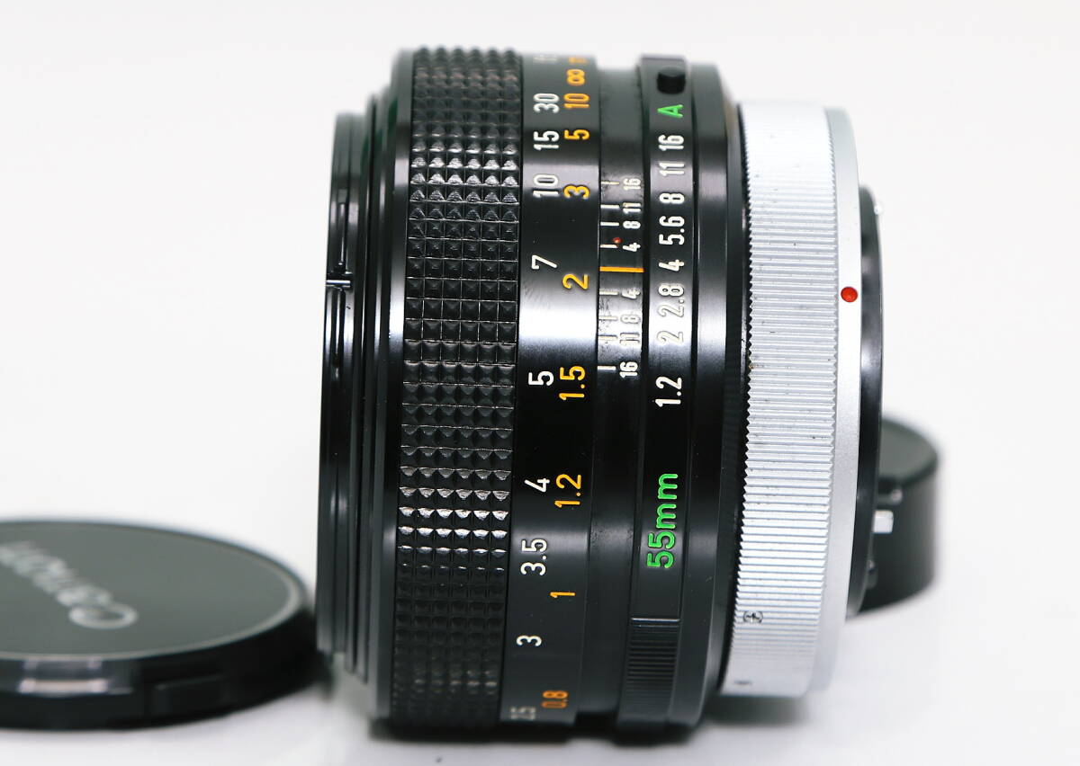 外観美品！！　CANON 55mm F1.2 ssc　 前後キャップ、 純正ケース_画像5