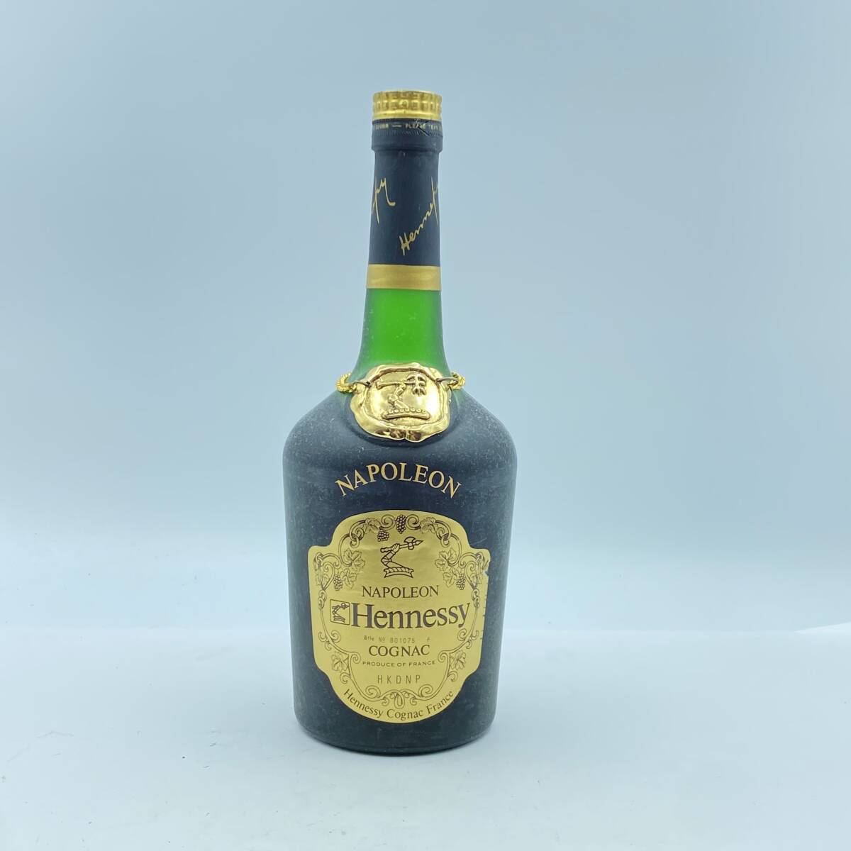 『酒F5』洋酒　Hennessy　ヘネシー　NAPOLEON　ナポレオン　40％　700ｍｌ　箱付き　古酒　未開栓　現状品_画像2