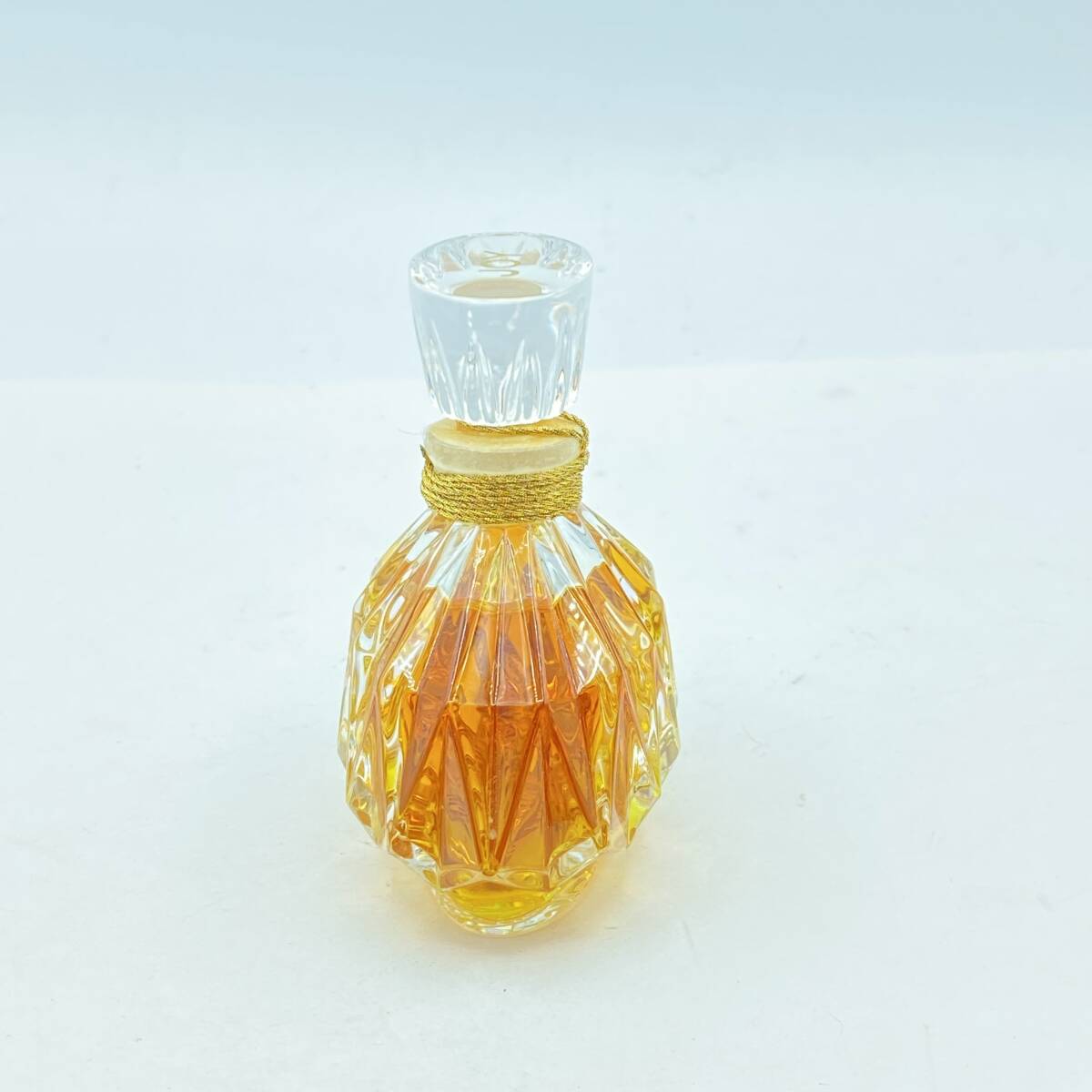 『AA10』JEAN PATOU ジャンパトゥ 香水 JOY 30ml BACCARAT バカラ クリスタル ボトル 箱付き 現状品の画像3