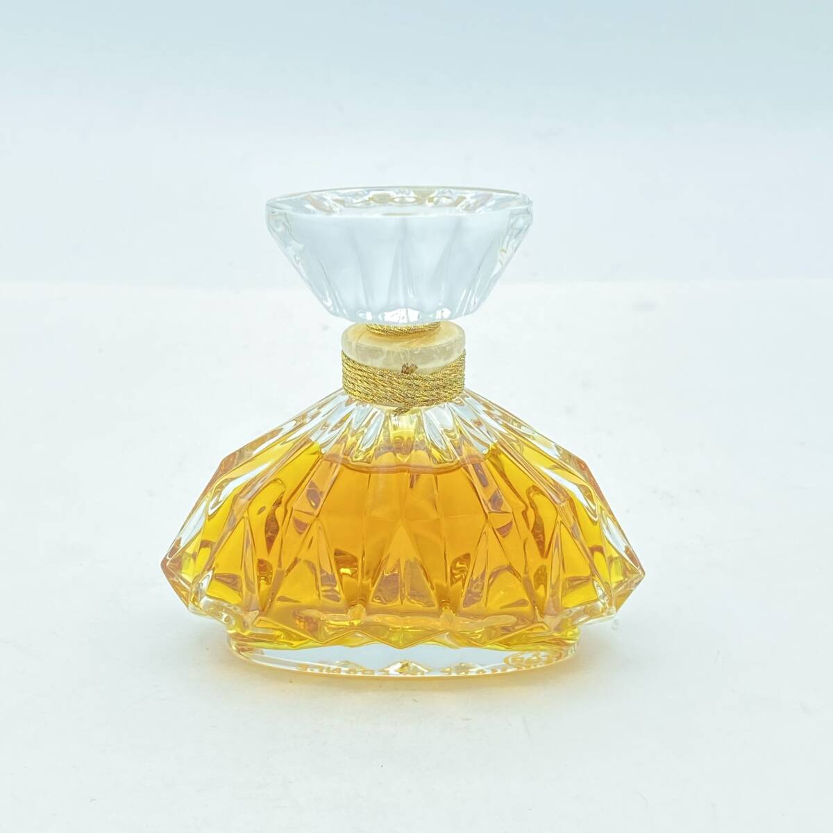 『AA10』JEAN PATOU ジャンパトゥ 香水 JOY 30ml BACCARAT バカラ クリスタル ボトル 箱付き 現状品の画像4