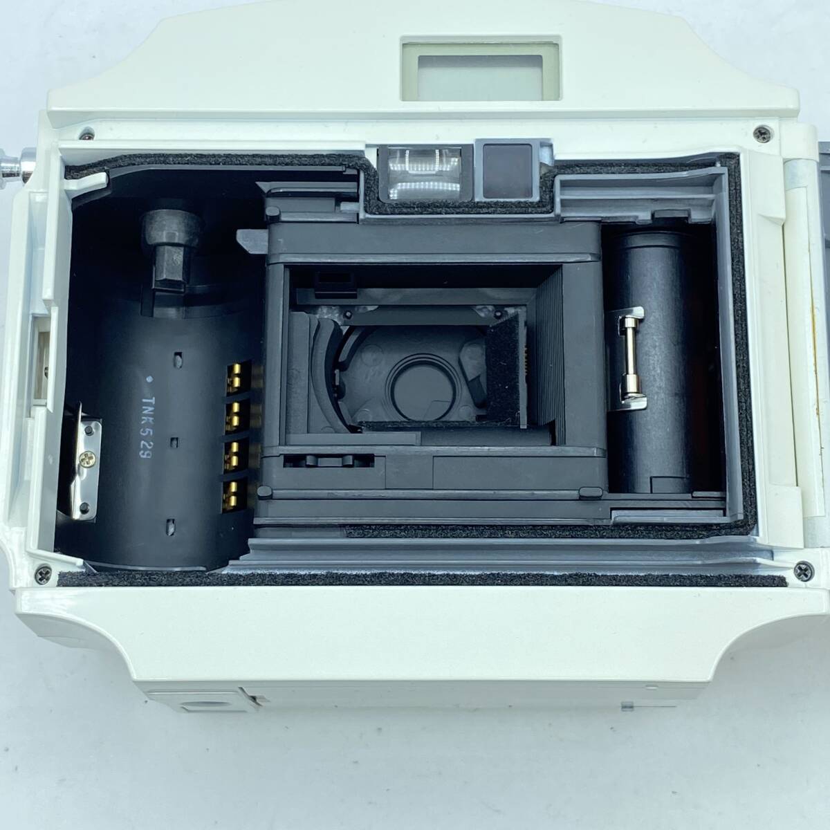『T14』カメラ OLYMPUS オリンパス Ecru エクリュ コンパクトフィルムカメラ 35mm 1:3.5 ホワイト 動作未確認 現状品の画像9