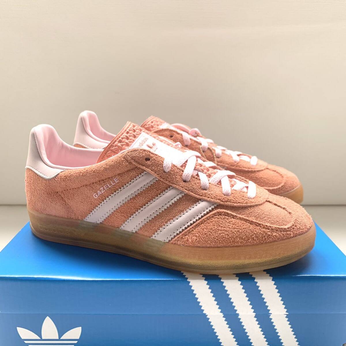 新品 adidas Originals アディダス ガゼル インドア Gazelle Indoor W スニーカー 23.5㎝ IE2946 レディース ピンク 日本未入荷 送料無料_画像3