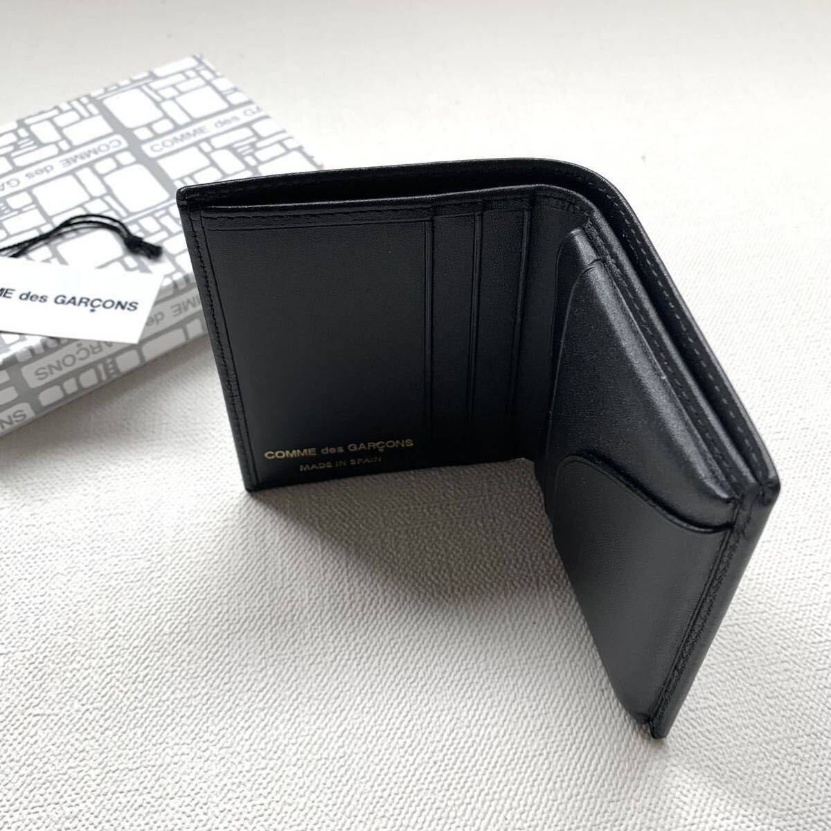 新品 コムデギャルソン ウォレット カードケース SA0641 黒 Wallet COMME des GARCONS ブラック 定番 2.64万 名刺入れ カード入 送料無料_画像2