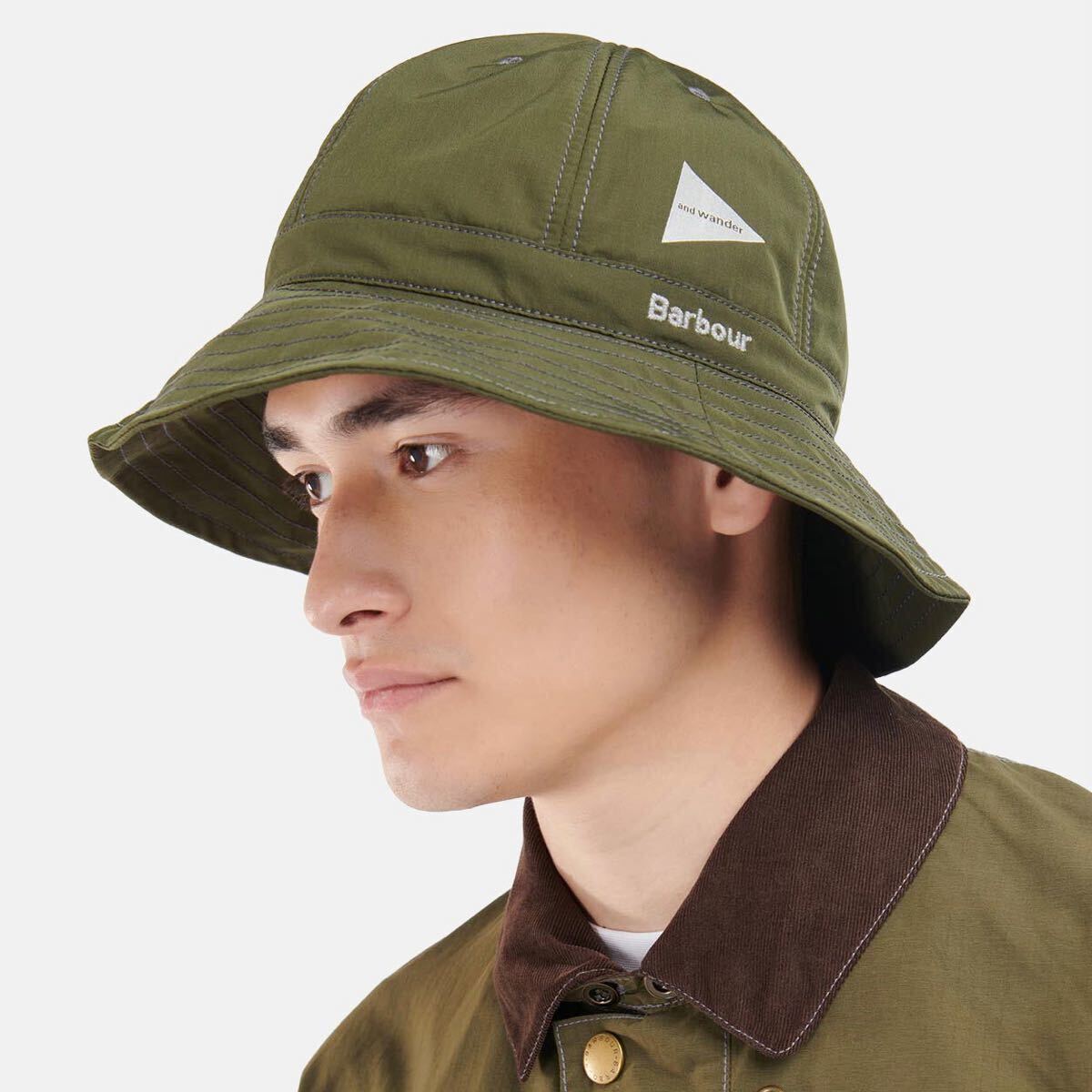 新品 Barbour バブアー × and wander アンドワンダー コラボ 新品 Barbour バブアー × and wander アンドワンダー コラボ