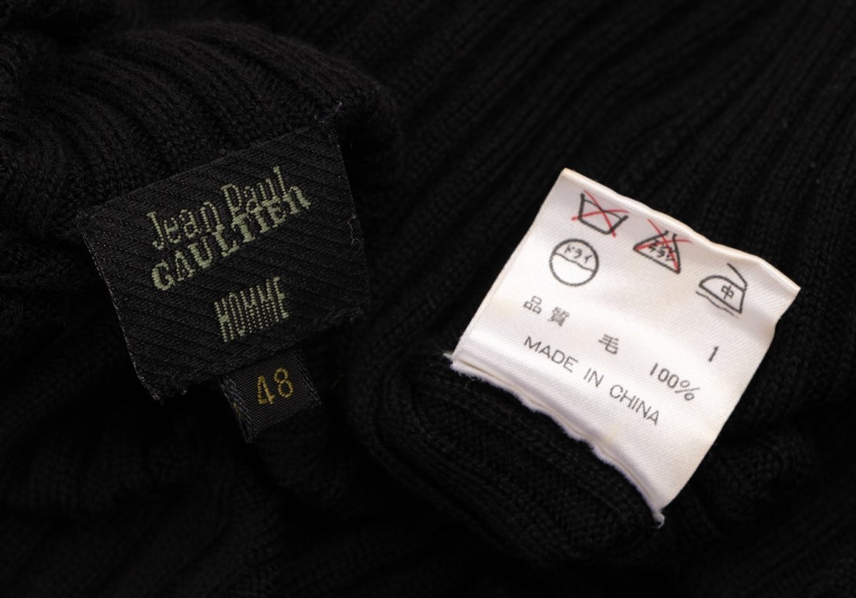 ジャンポールゴルチエオムJean Paul GAULTIER HOMME ウール変形ネックダブルジップアップニット 黒48