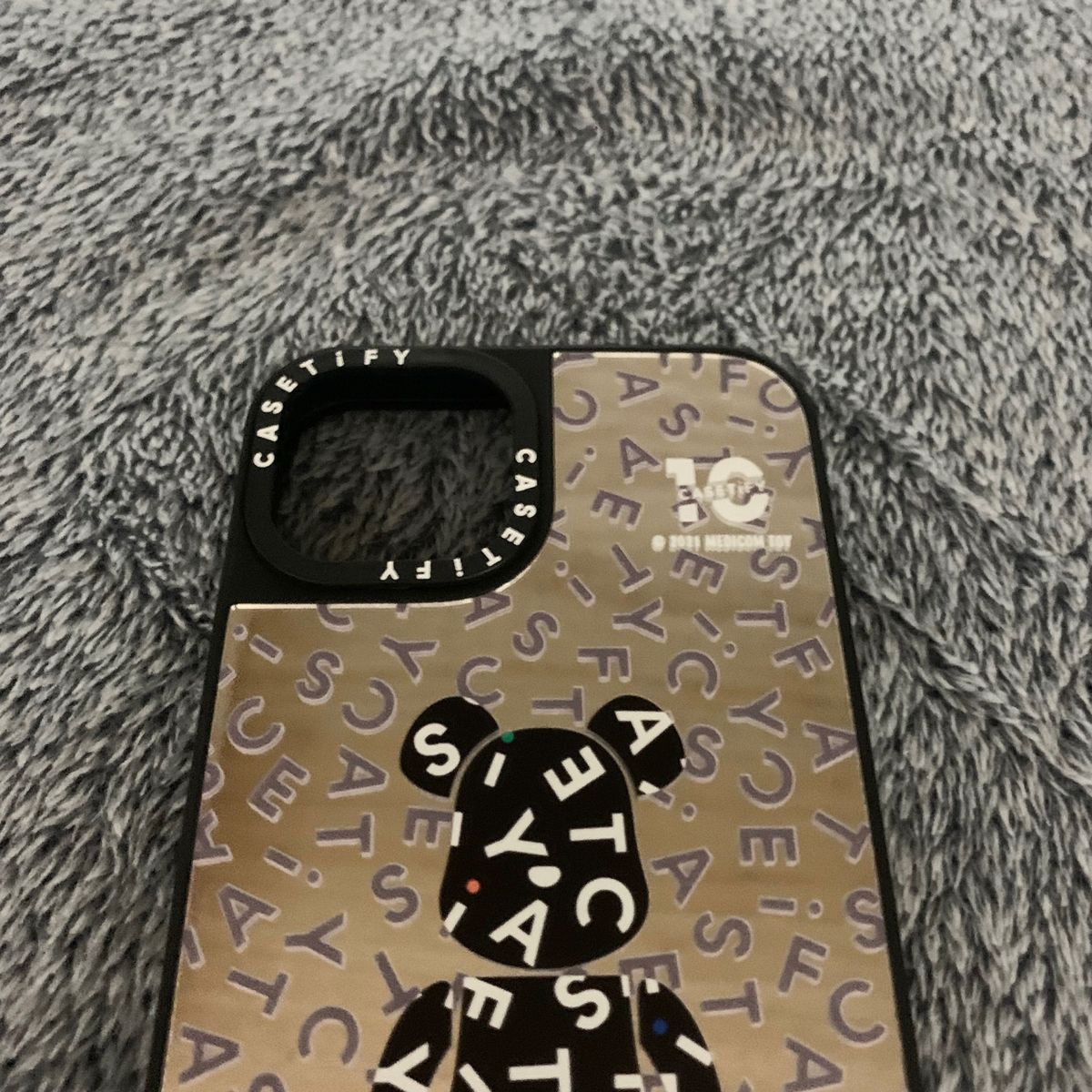 iphone13 ケース　iphoneケース　 スマホケース　カバー  シルバー　ベアブリック　クマ　casetify