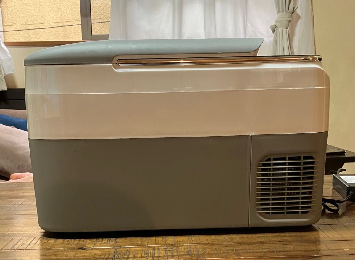 車載 家庭両用ポータブル冷凍 冷蔵庫 HYPOWELL(CS-26L)未使用 車載 家庭両用ポータブル冷凍 冷蔵庫 HYPOWELL(CS-26L)未使用