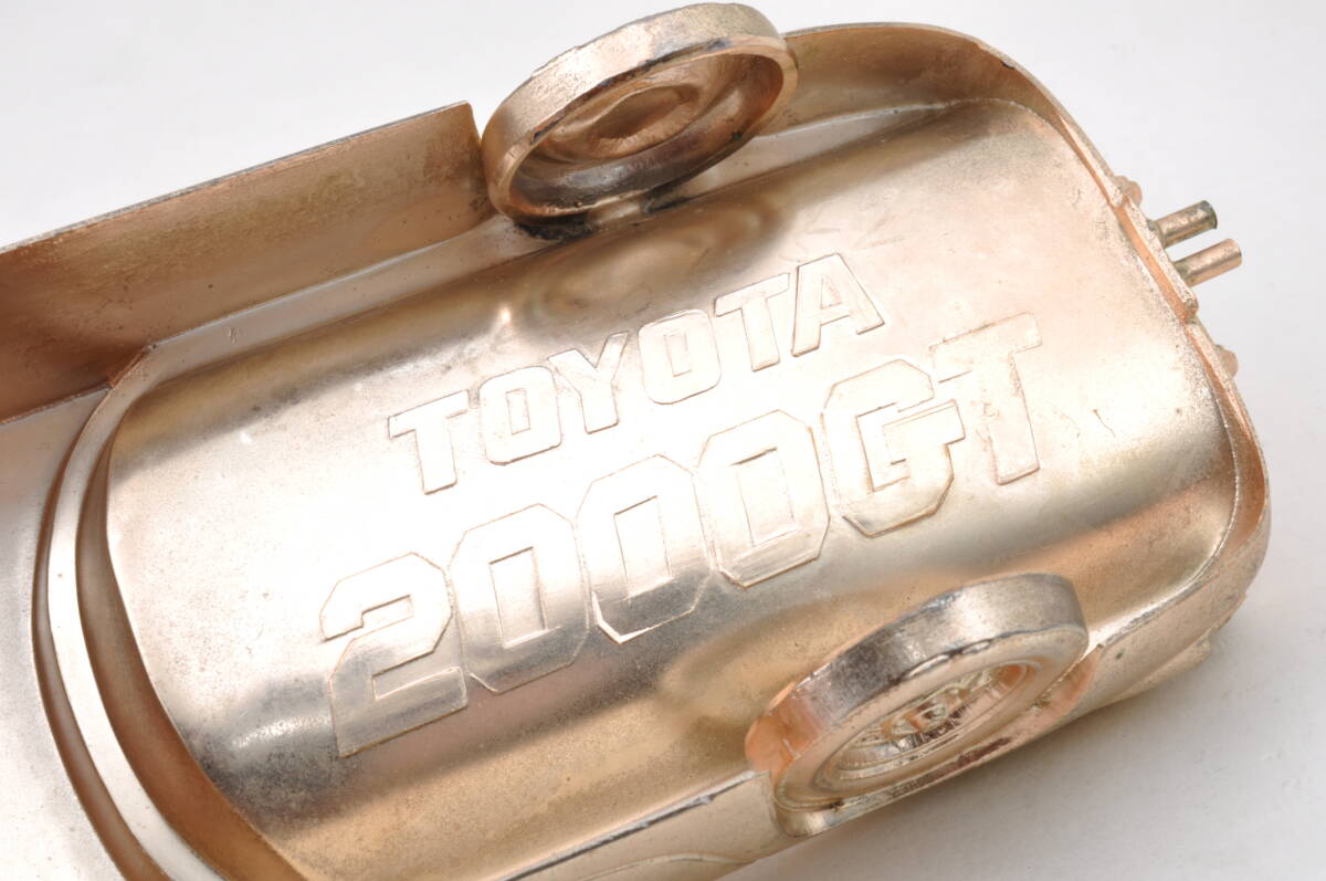 [KQK50]TOYOTA トヨタ 2000GT 灰皿 シガレットケース たばこ 小物入れ 置物 国産旧車