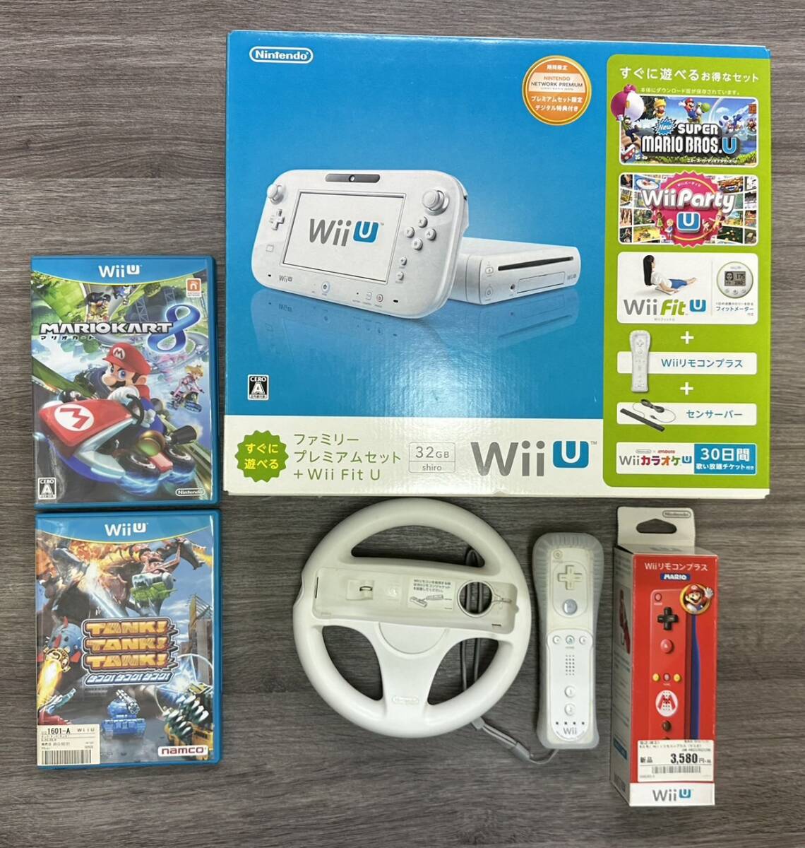 【DK 23438】1円～ 任天堂 ニンテンドー WiiU 本体 プレミアムセット 32GB ホワイト ゲームソフト付 マリオカート 通電確認済 中古 現状品 