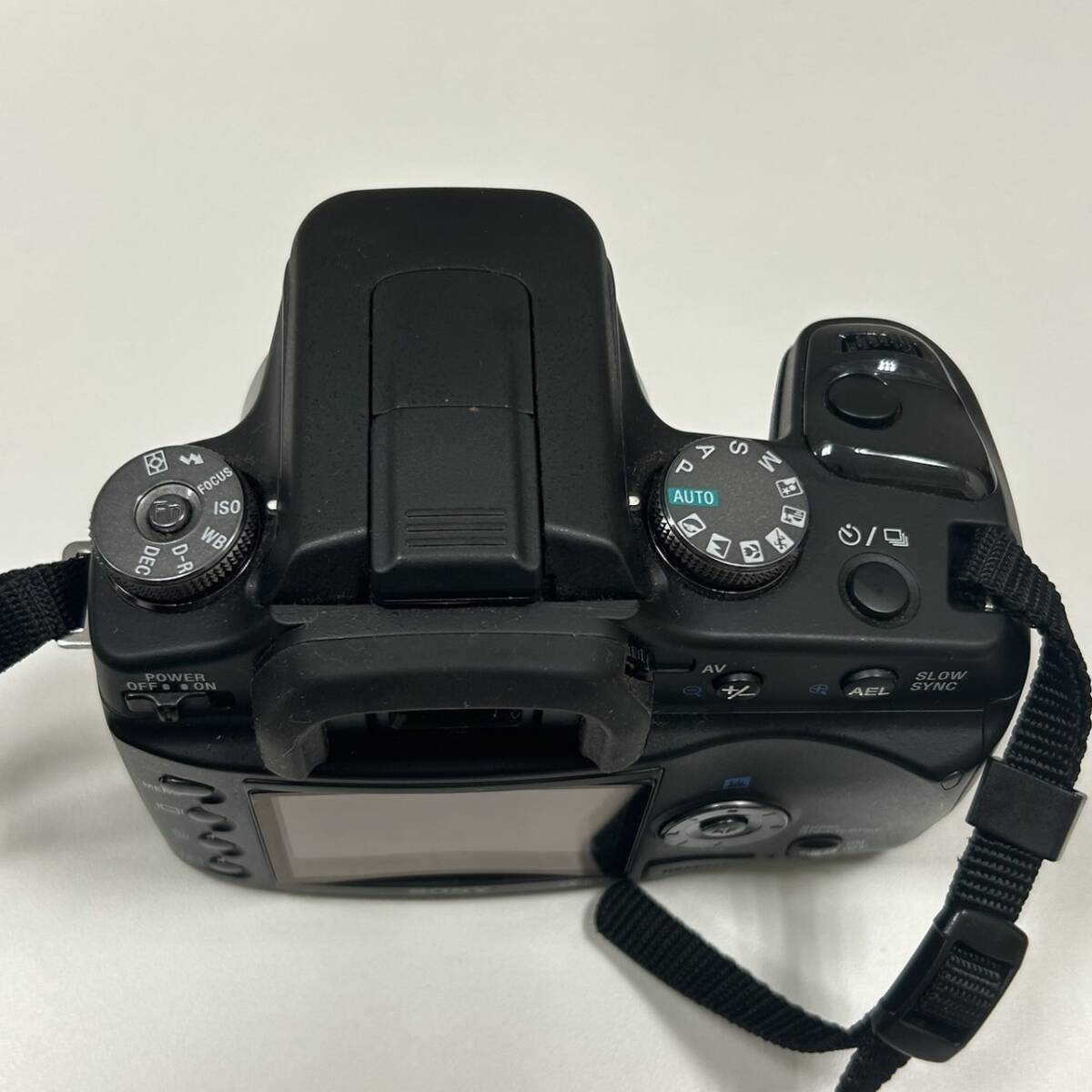 【ART-4482】SONY ソニー α100 DSLR-A100 ブラック レンズ DT3.5-6.3/18-200 デジタル一眼レフカメラ 元箱付き 付属品 ジャンク デジカメの画像6