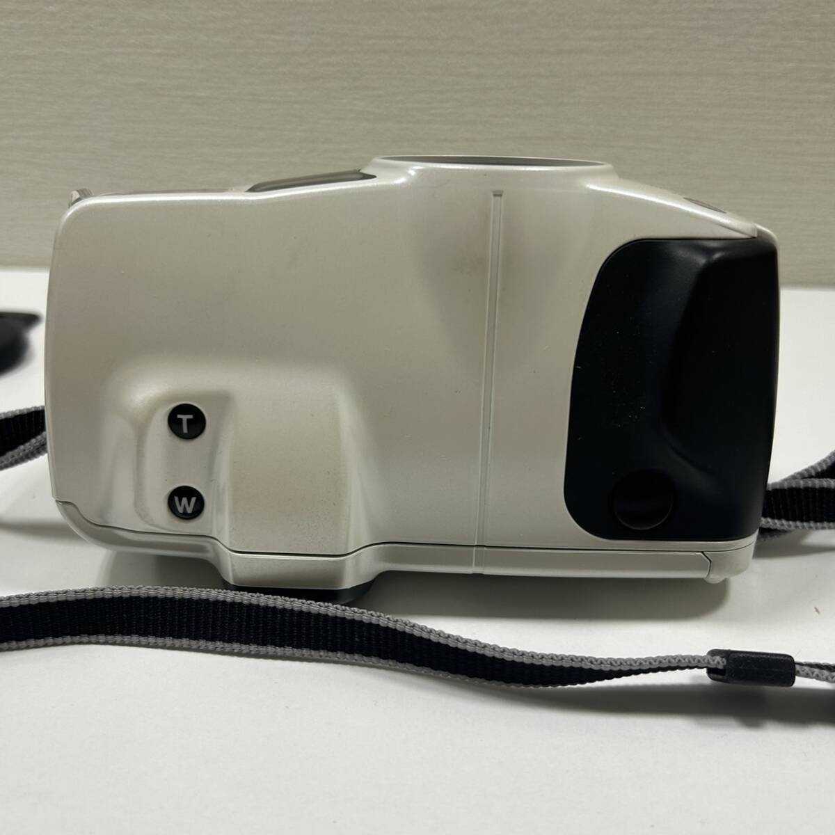 【ART-4481】MINOLTA APZ APEX 105 ミノルタ エイペックス ZOOM 35-105mm 1:4-6.7 コンパクトフィルムカメラ ジャンク ケース付き ホワイトの画像7