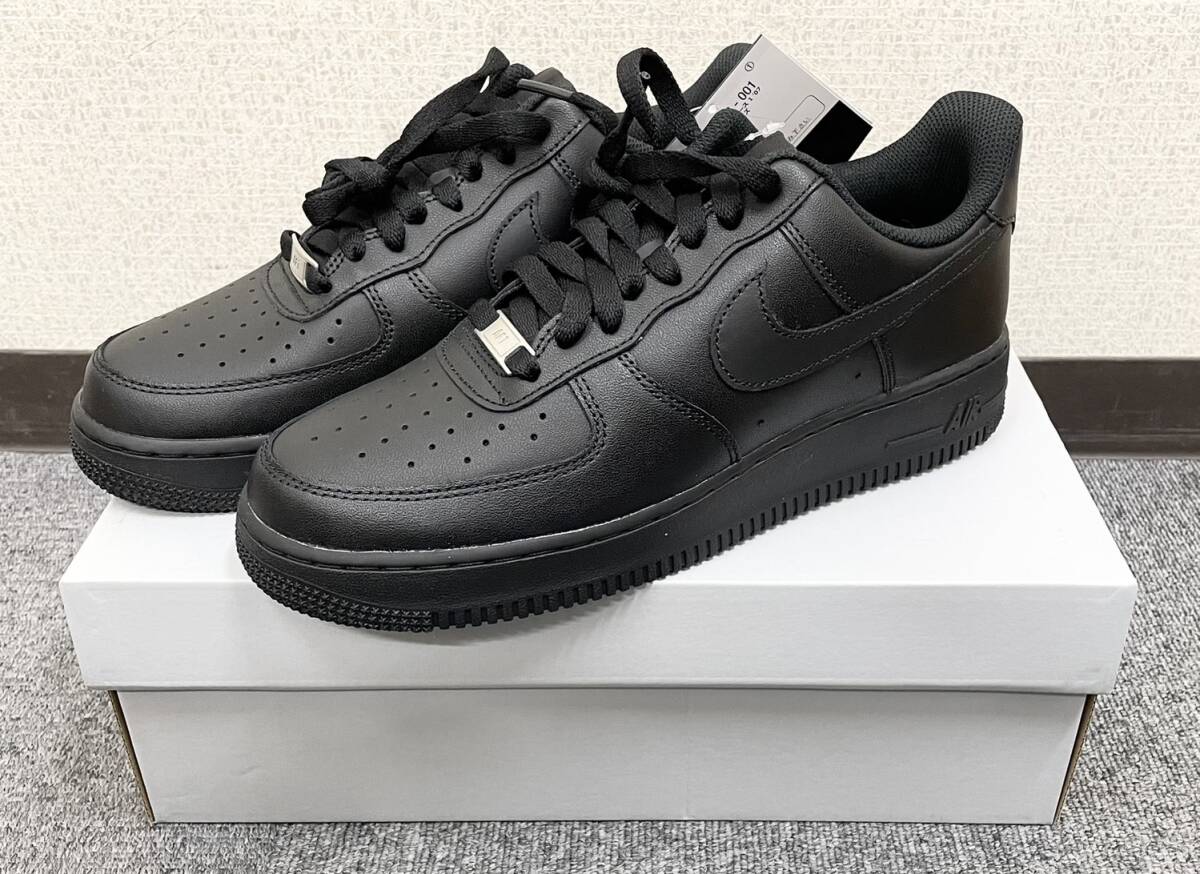 【DK 22420】１円スタート NIKE ナイキ AIR FORCE1 ’07 エアフォース1 26.5cm メンズ ブラック 靴 スニーカー 箱付き 現状品の画像1