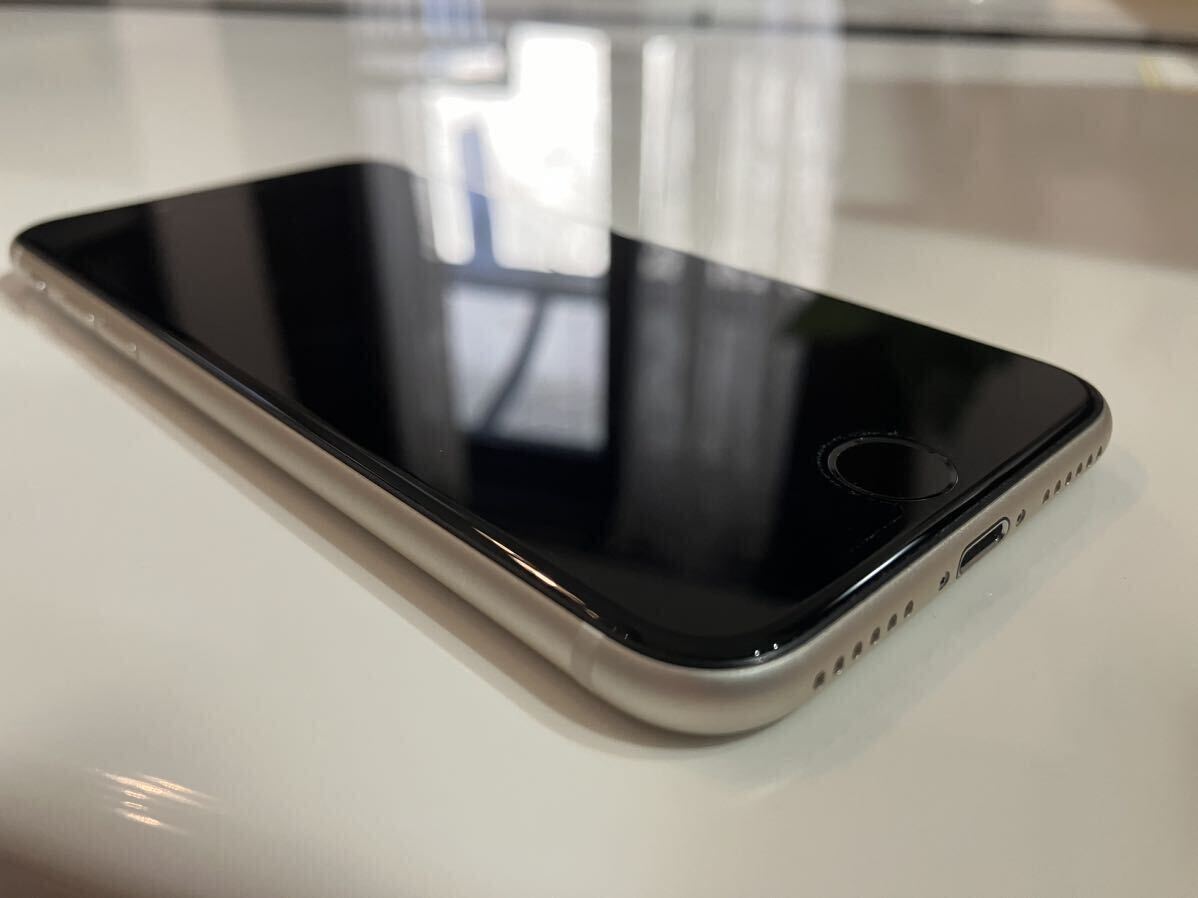 美品 iPhoneSE 第3世代 SE3 SIMフリー 64GB修理なし 女性ワンオーナーの画像7