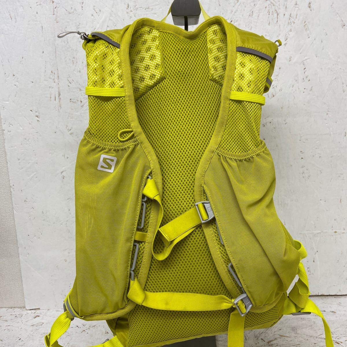 6 salomon AGILE12 rucksack polyester mountain climbing backpack outdoor yellow yellow color 27×43. Salomon 