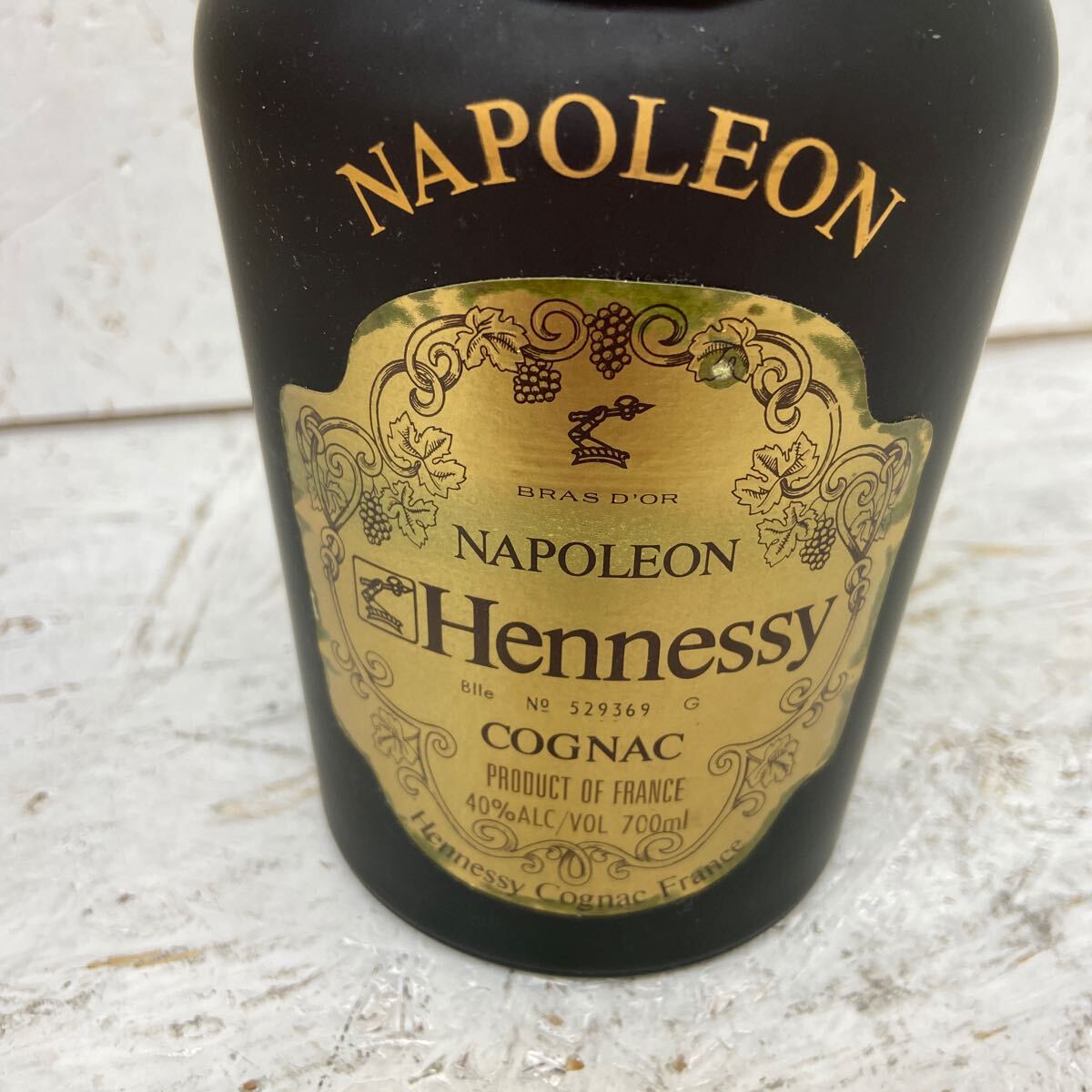 12 未開栓 古酒 HENNESSY NAPOLEON ヘネシー ナポレオン 700ml 40％ コニャック ブランデー 箱付の画像4