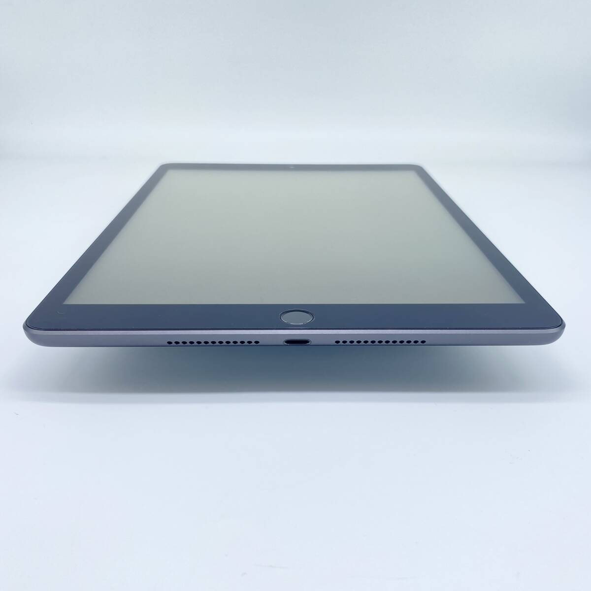 即配【美品】Wi-Fiモデル Apple iPad 第9世代 64GB A2602 MK2K3J/A スペースグレイ 動作確認済 送料無料の画像3