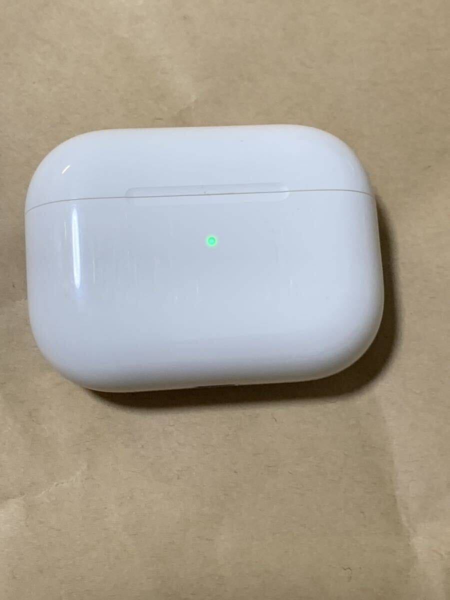 動作品◆純正◆Apple AirPods Pro 第2世代 エアポッズ プロ 第二世代 充電器 ケース MQD83J/A A2700___4_画像2