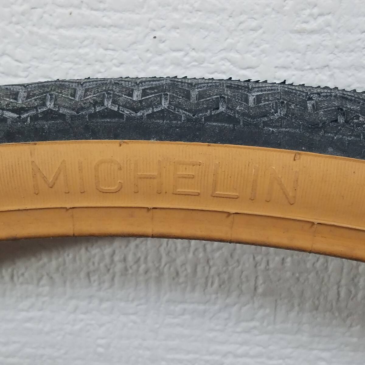 MICHELIN WORLD TOUR ミシュラン 35-584 650×35B - 26×1 1/2 1本 MADE IN FRANCE New Old Stock (NOS) 未使用品 の画像1