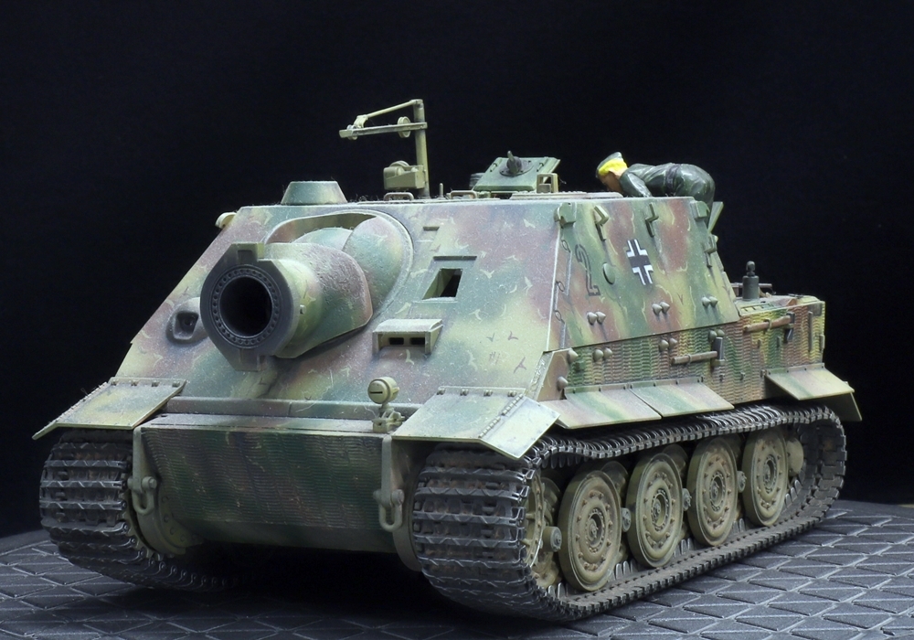 1/35 ドイツ軍 シュツルムタイガー（整備中）フィギュア×2体セット 制作完成品の画像2