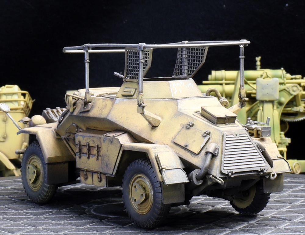 1/35 ドイツ軍 Sd.kfz222 ４輪装甲車（歩兵フィギュア×1体セット） 制作完成品の画像4