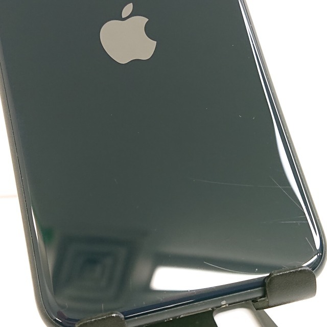 iPhoneSE 第3世代 64GB au ミッドナイト 送料無料 即決 本体 c03772_画像9