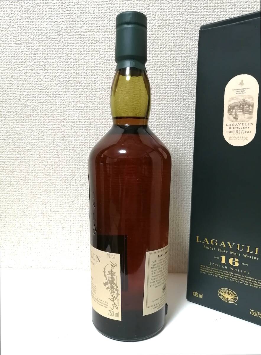 LAGAVULIN ラガヴーリン 16年 旧ボトル 750ml 43度 未開封 箱付きの画像4