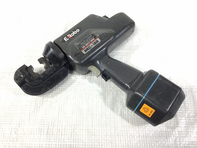 ☆中古品☆ IZUMI イズミ 泉精器 14.4V 電動油圧式圧着工具 REC-15B バッテリー1個 ダイス 14-20 21-26 27-44 77-98 99-122 89834_画像4