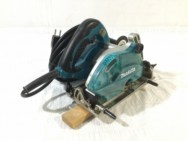 ☆中古美品☆makita マキタ 小型ミゾキリ 3005BA 溝切りカッター付 溝切 大工道具 木造加工 電動工具 89796_画像2