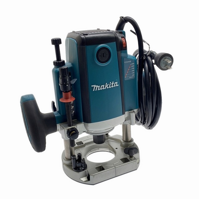 ☆美品☆makita マキタ 12mm 電子ルータ RP2301FC 本体のみ ブレーキ付 無段変速 87947の画像2