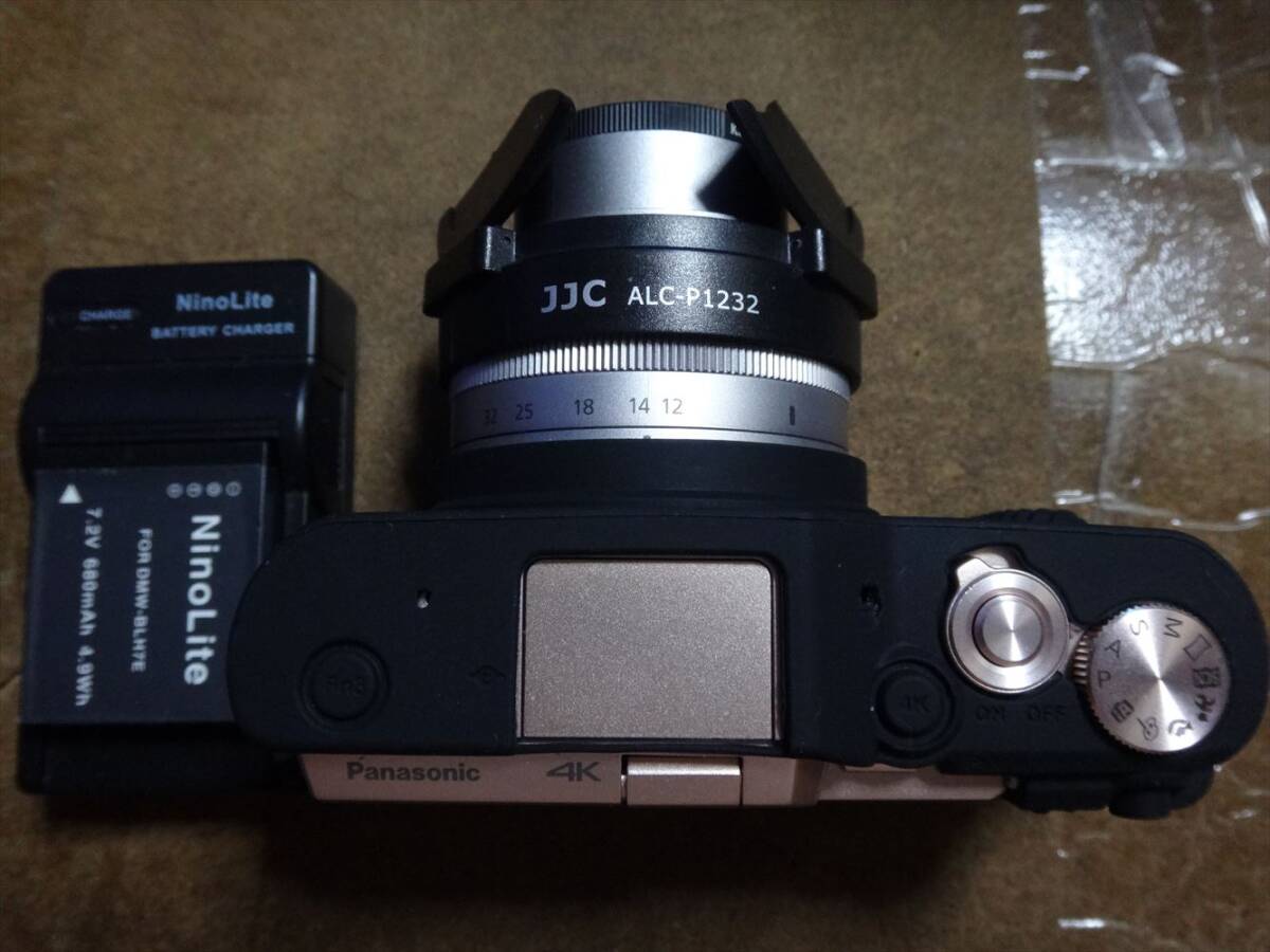 Panasonic パナソニック LUMIX DC-GF10 ホワイト フォーサーズセンサー ミラーレスカメラ LUMIX G VARIO 12-32mm F3.5-5.6 ASPHの画像4