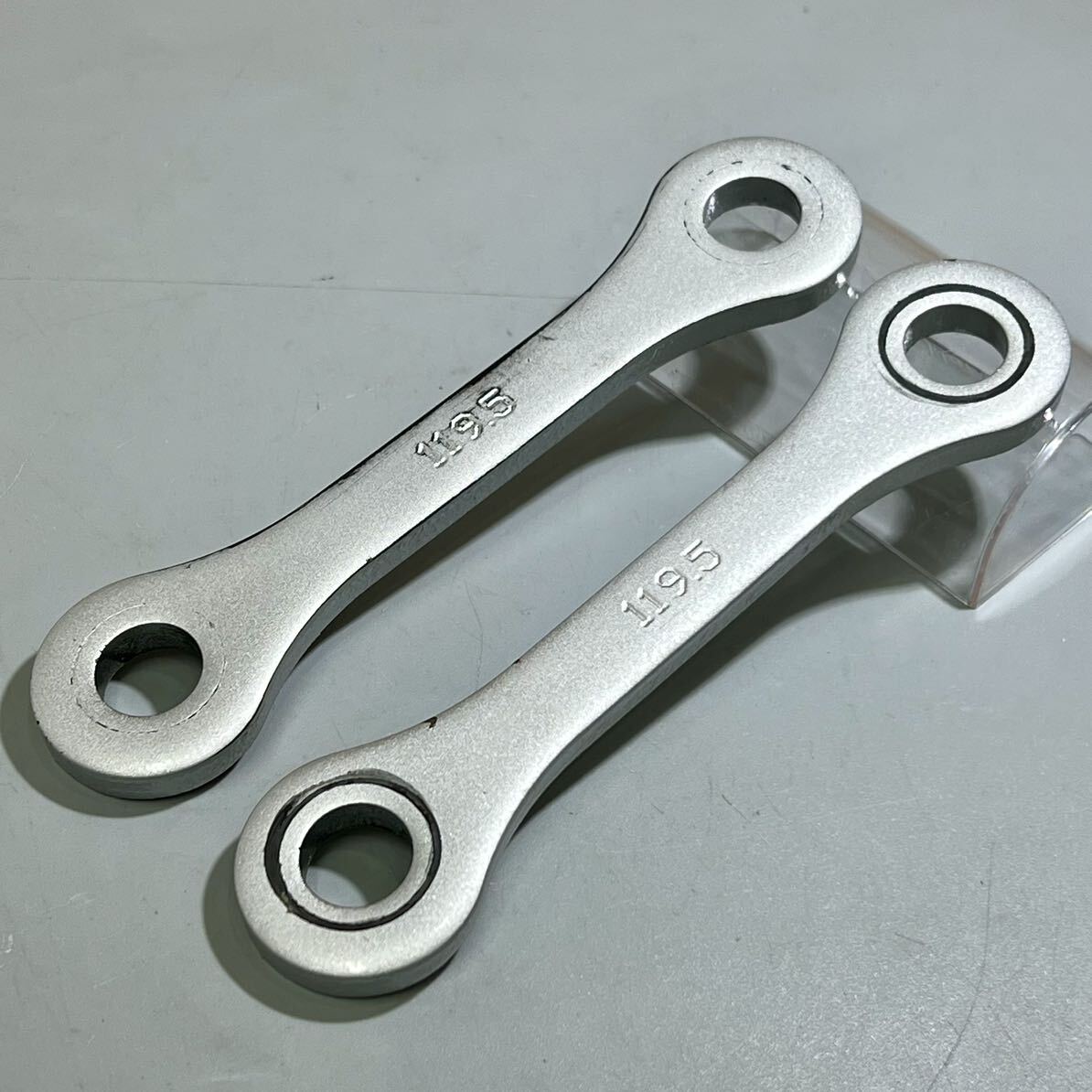 DトラッカーX KLX250 純正 リアサスリンク 119 5 《送料無料 DトラッカーX KLX250 純正 リアサスリンク 119 5 《送料無料