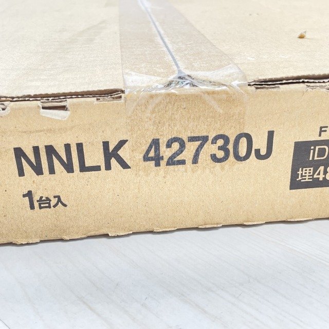 NNLK42730J LEDベースライト 器具本体 40形 ※ライトバーなし パナソニック 【未開封】 ■K0043681_箱に汚れや破れ、潰れがございます。