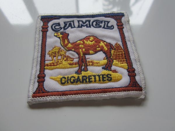 【中古】CAMEL CIGARETTES キャメル タバコ ラクダ ワッペン/自動車 バイク オートバイ レーシング F1 スポンサー 38_画像4