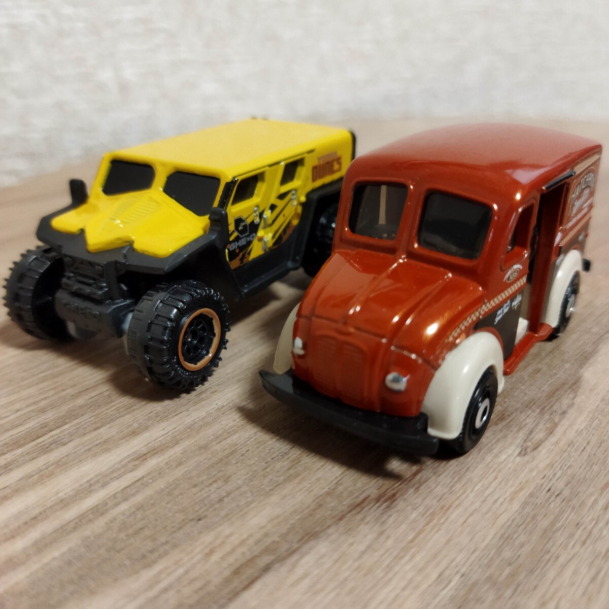 マッチボックス MATCHBOX 【2台セット】Divco Milk Truck / GHE-O Rescue 開封品_画像1