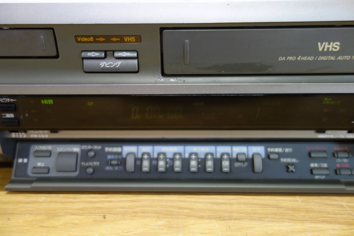 SONY WV-TW1 ビデオカセットレコーダー 1995年製 通電可 ソニー 中古 ジャンク品 11 管理ZI-120の画像3