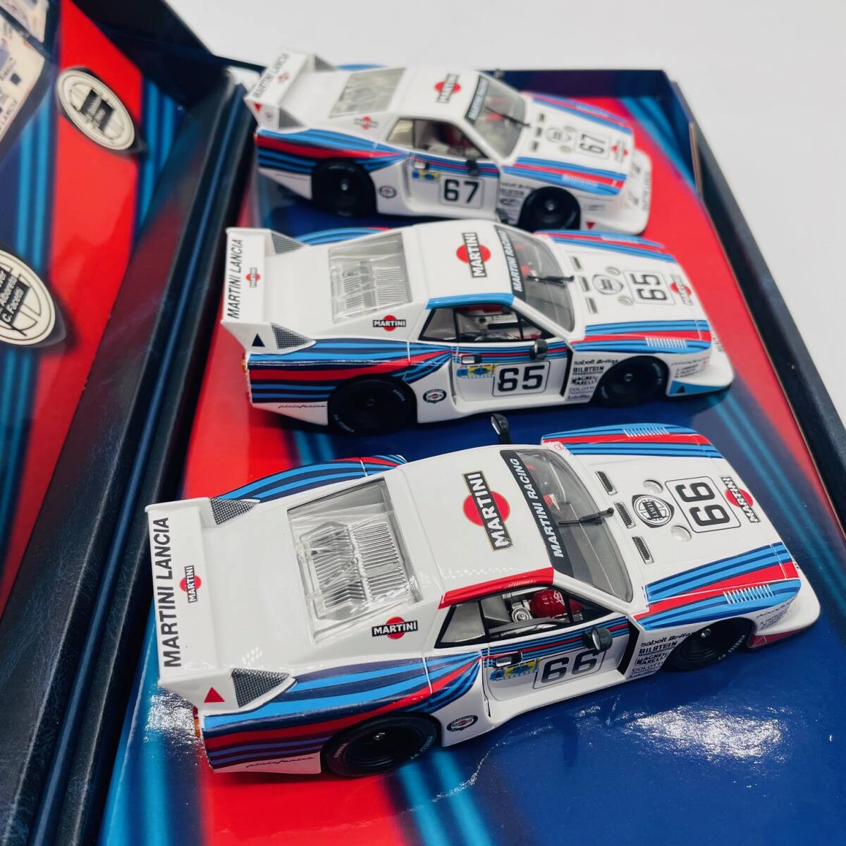 【未走行未展示品】FLY 1/32 MARTINI LANCIA RACING TEAM LE MANS 1981 3台セット スロットカー ランチア マルティニ ルマン フライの画像5