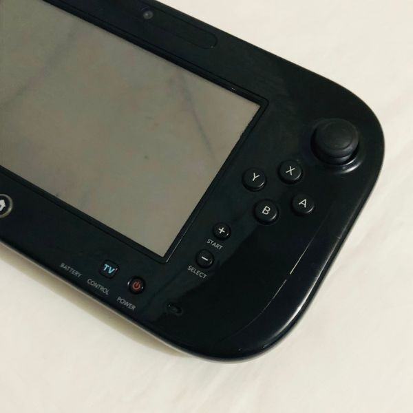 yt1025【80】//Wii U　任天堂　ニンテンドー　Nintendo　本体+ゲームパッド　WUP-010　WUP-101　黒　ゲーム機_画像4