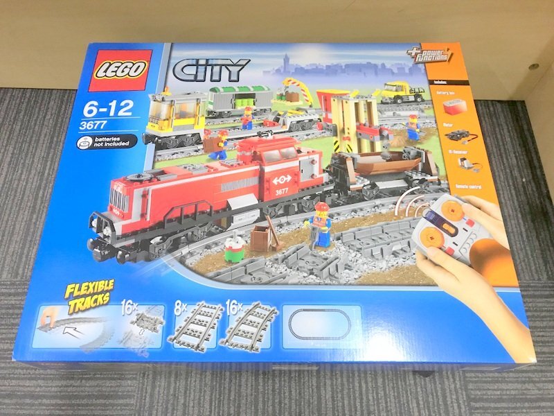 【未開封品】LEGO レッドカーゴトレイン 3677 レゴ シティ 1円~　S3321