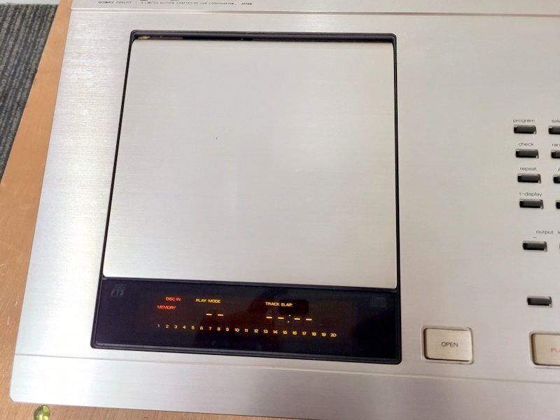 LUXMAN D-500X's CDプレーヤー ラックスマン 1円～ Y7013の画像5
