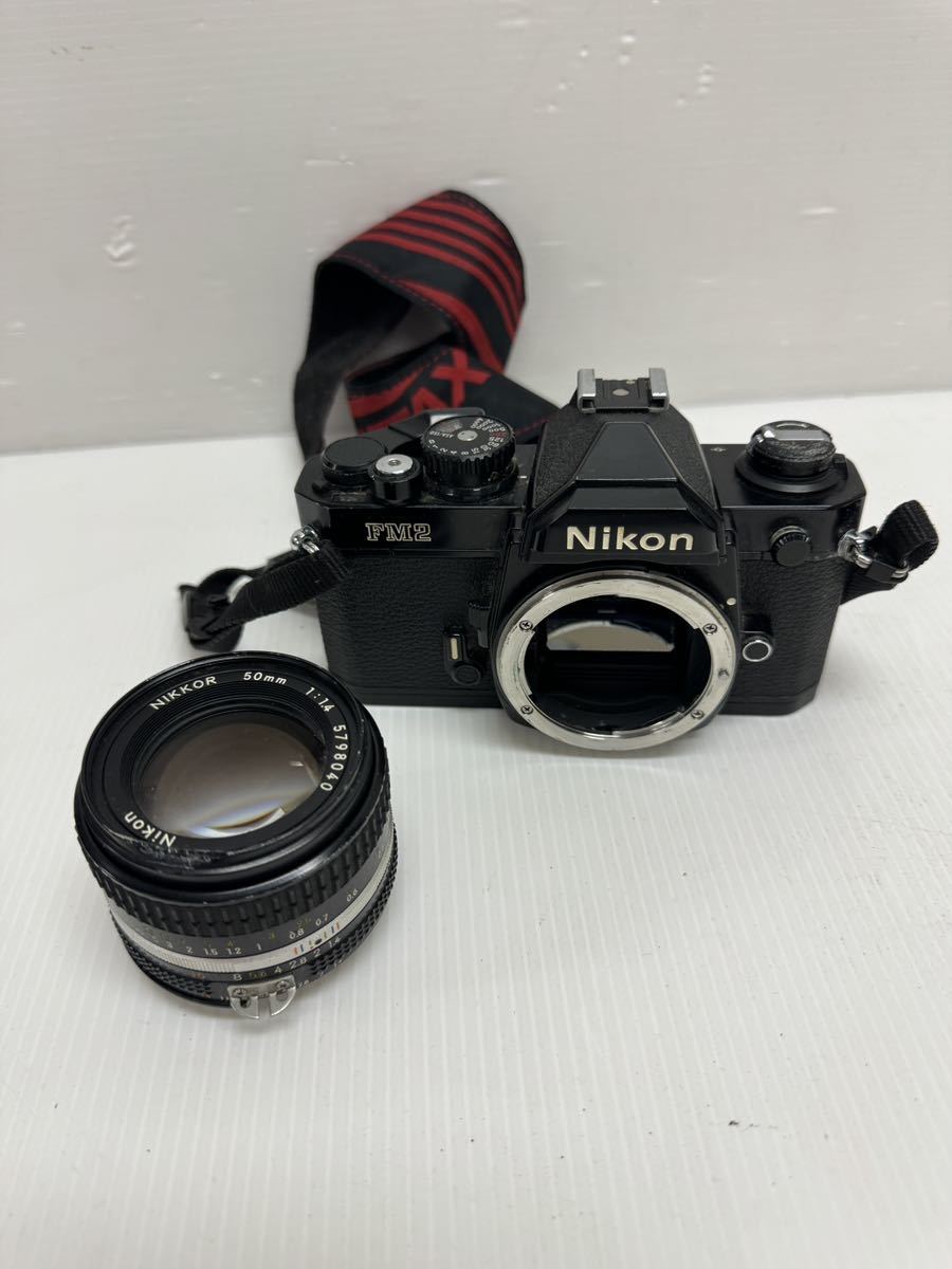 Nikon FM2 フィルム一眼レフカメラ　NIKKOR 50mm 1:1.4 レンズ付き　ボディ レンズ ニコン_画像1