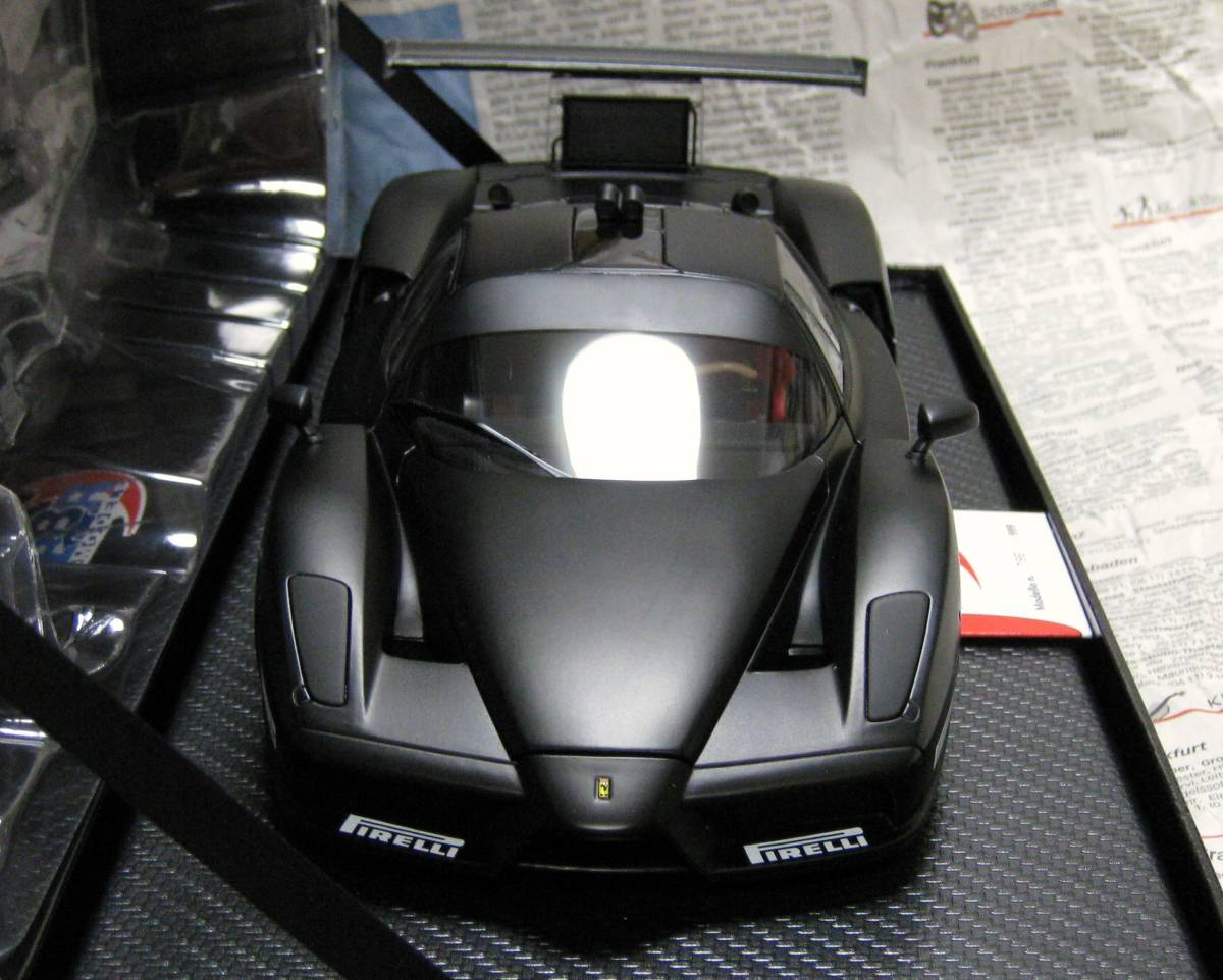 ★激レア絶版★世界999台*BBR*1/18*Ferrari ENZO Test Monza 2003 マットブラック*フェラーリ≠EXOTO_画像3